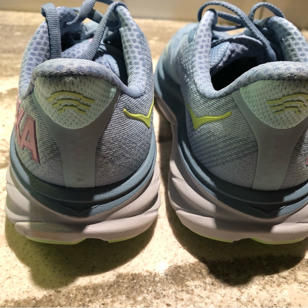 Hoka Clifton 9  size 6D Light Blue Athletic Sneakers - Picture 5 of 9
